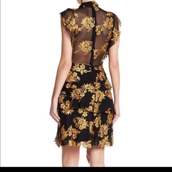 Romeo & Juliet tiered embroidered mini dress - Picture 2 of 2